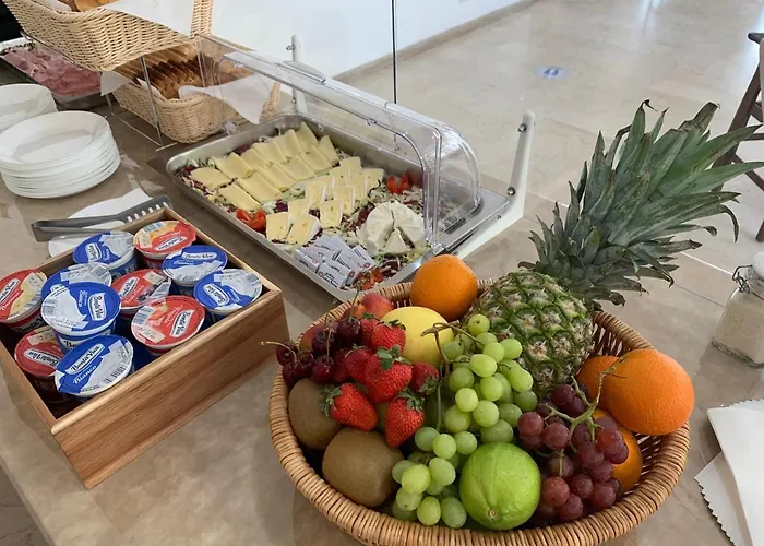 Hotel Levante Convenzionato Con Oltremare فندق 2*