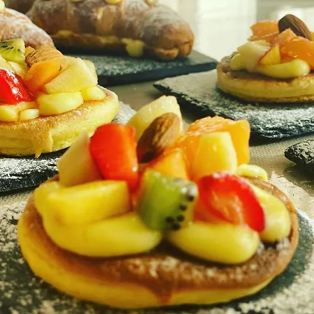 Levante A Pochi Passi Dal Mare ホテル リッチョーネ