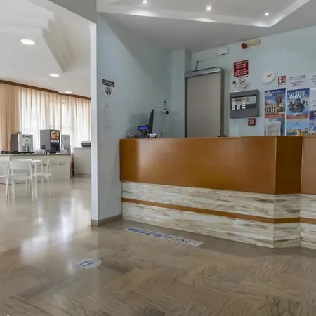 Hotel Levante Convenzionato con ACQUARIO DI CATTOLICA Hotel 2*