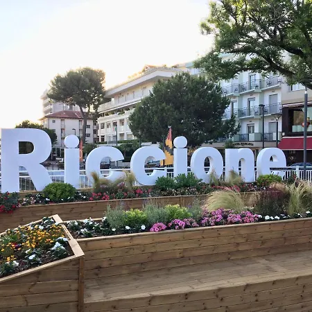 Hotel Levante Convenzionato Aquafan E Oltremare Riccione