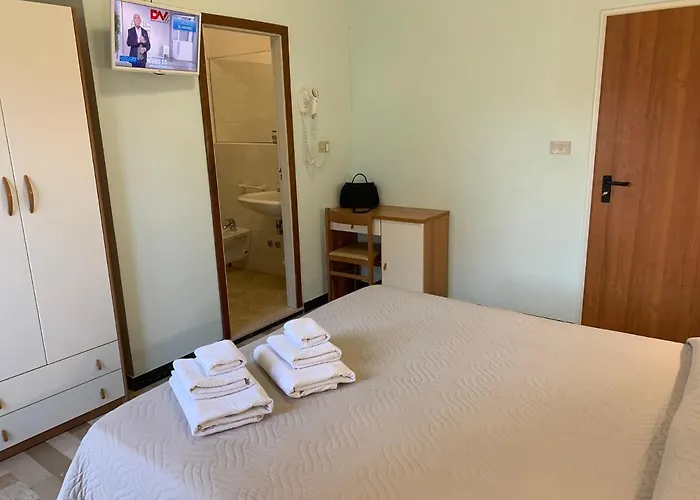 Szálloda Hotel Levante Convenzionato Con Oltremare